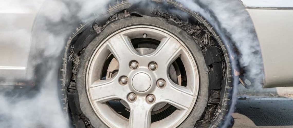 Hogyan mentsük meg a vízbe esett autókat?