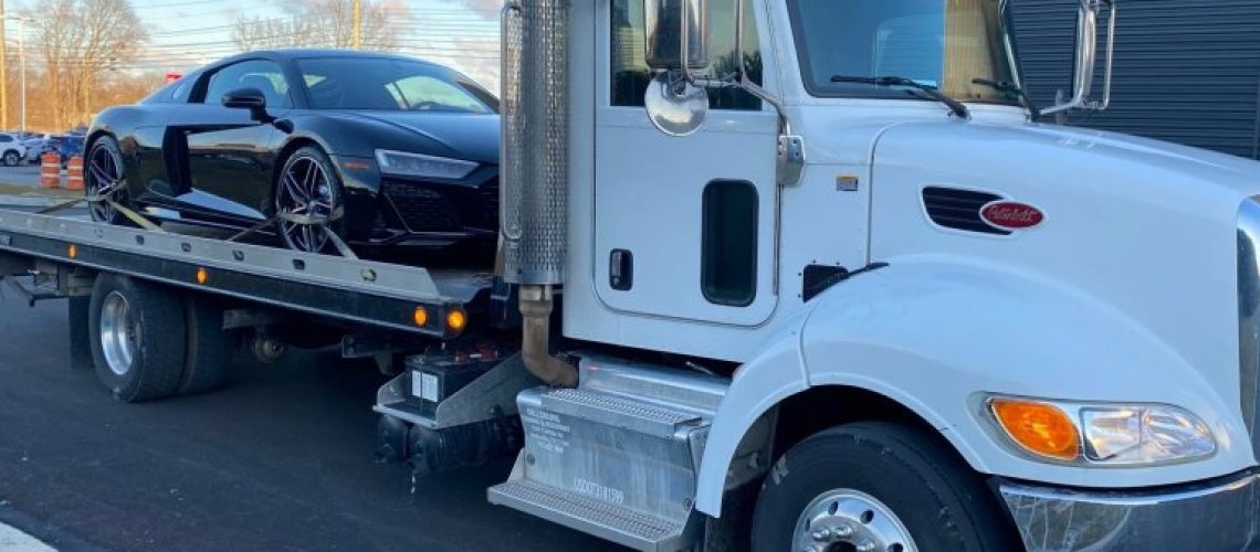 Hogyan találjunk megbízható segítséget, ha bajba kerülünk az úton?